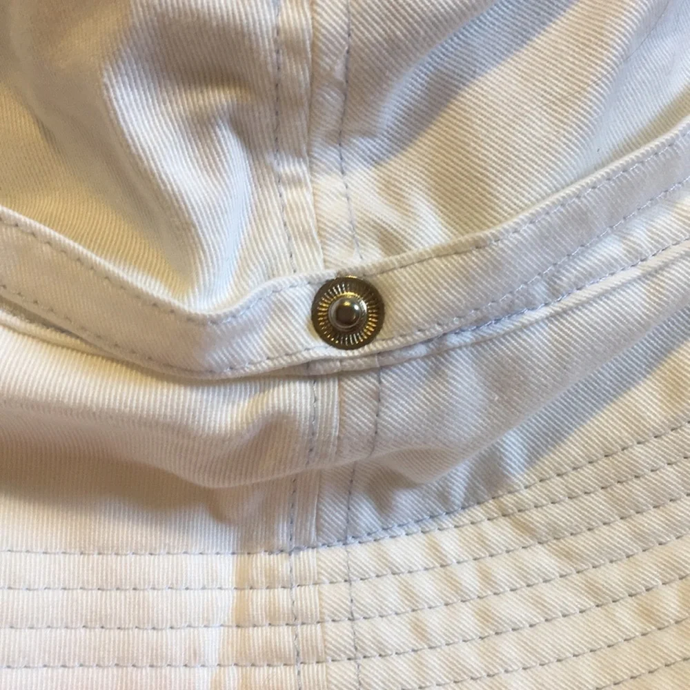 NWT Gap brimmed hat size S/M